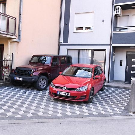 Demir Apartmani Novi Pazar Esterno foto